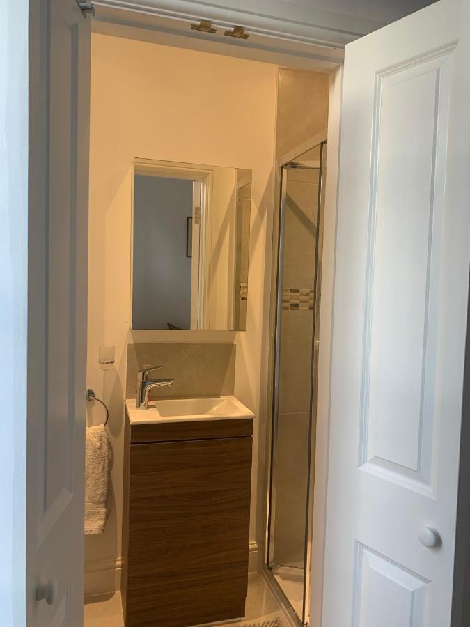 Beautiful One Bedroom Flat In The Heart Of Notting Hill Gate Londres Exterior foto